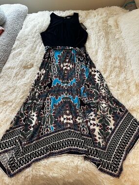 Vince Camuto Women’s Black Blue Pink Sleeveless Maxi Dress Size: 8 NWT